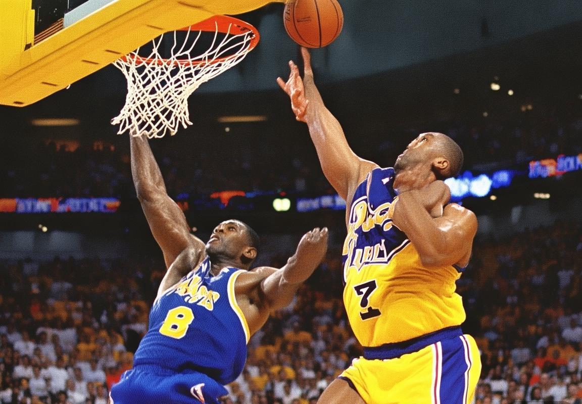 2002年NBA总决赛：湖人4-0横扫魔术，科比奥尼尔传奇再现(图3)