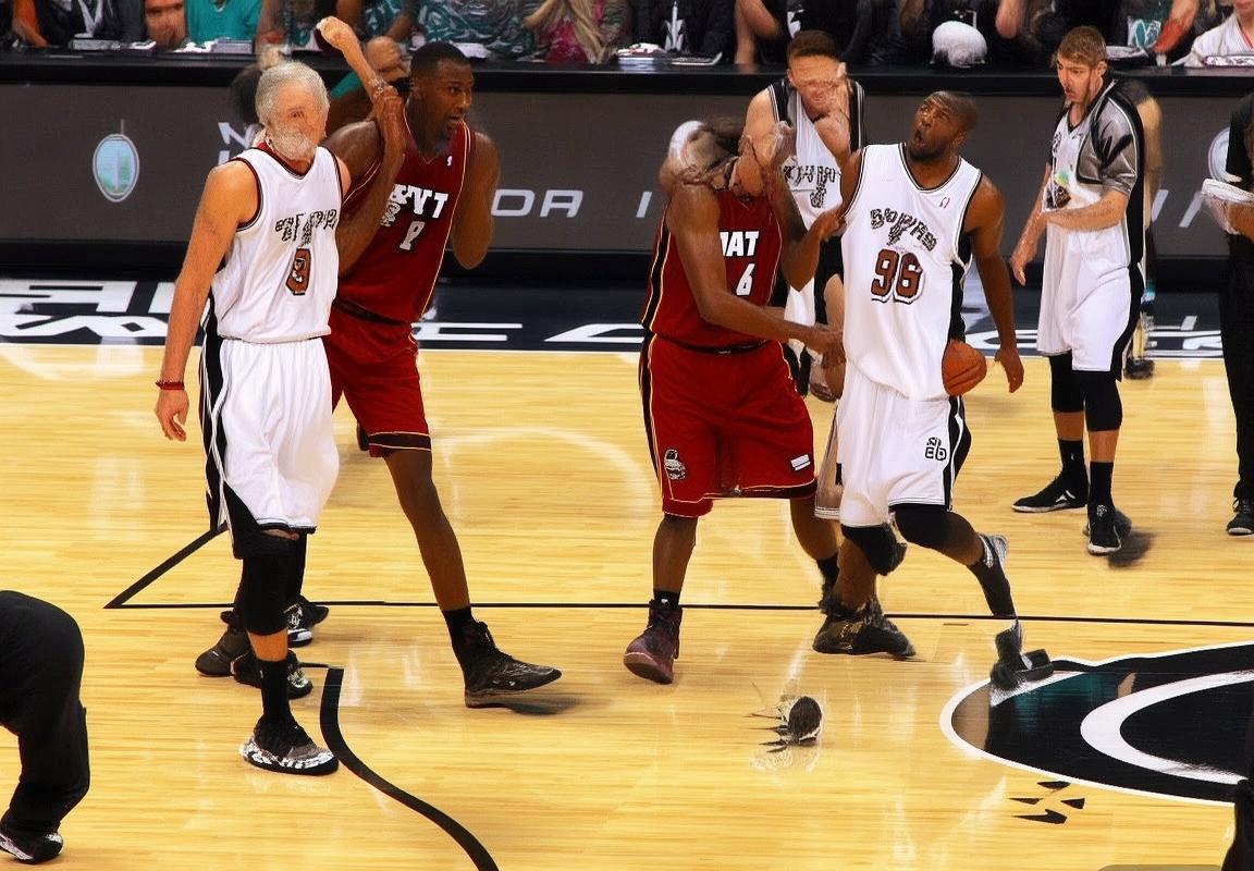 2012NBA总决赛：三巨头对马刺的巅峰对决回顾(图2)